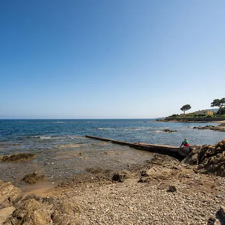 Les Chevrefeuilles By Interhome 펜션 생타굴프