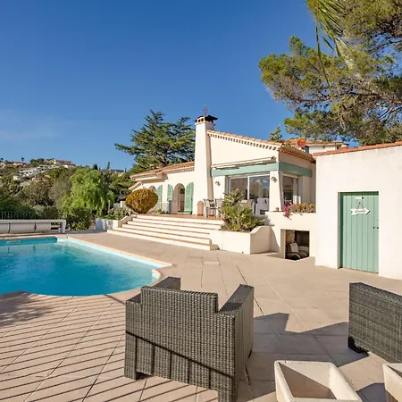 Les Chevrefeuilles By Interhome Saint Aygulf